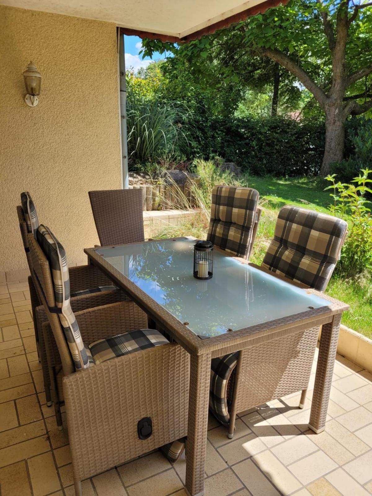 Oberelbert Ferienwohnung Westerwaldblick Grosszuegige Wohlfuehloase Mit Terrasse מראה חיצוני תמונה